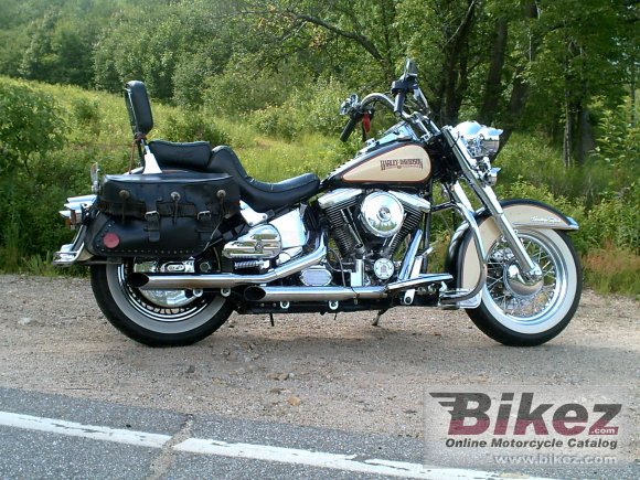 1989 Harley-Davidson FXSTC 1340 Softail Custom photo